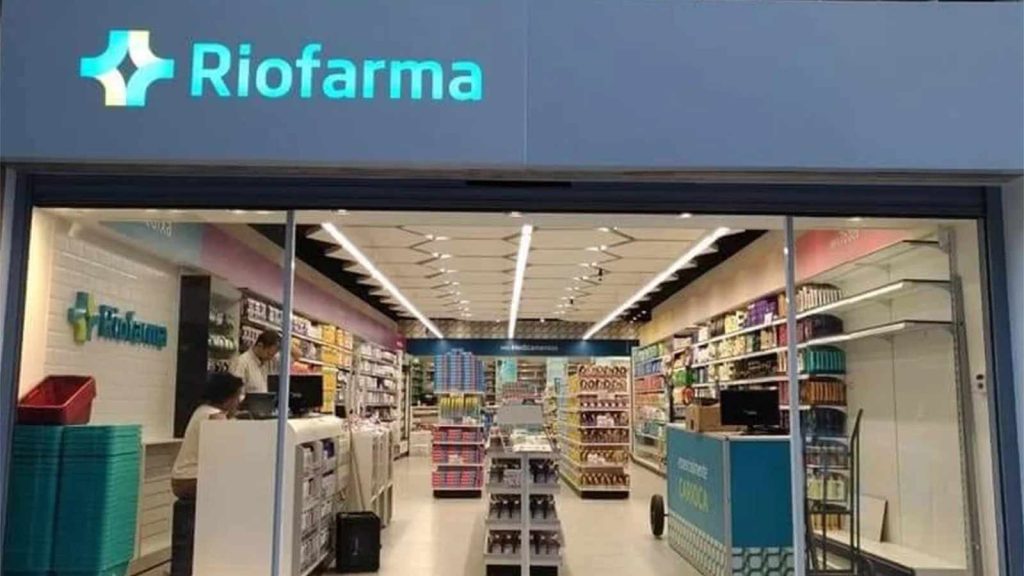Drogarias Riofarma, Farmácia,