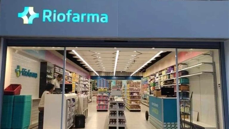 Drogarias Riofarma, Farmácia,