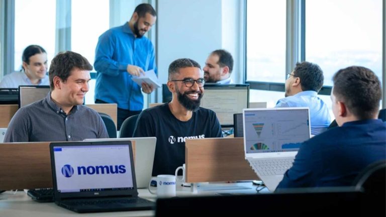 Nomus, Funcionários, Logotipo, Estações De Trabalho,
