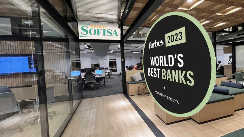 Banco Sofisa, Escritório, Funcionários,