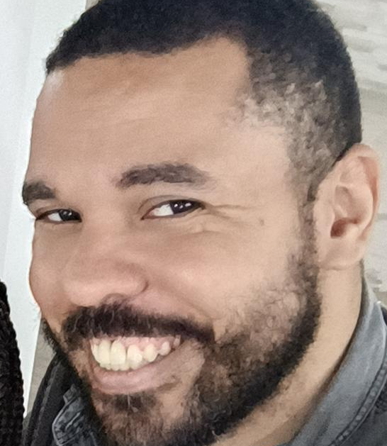 Werner Coiffeur tem mais de 90 vagas para Auxiliar Administrativa, Auxiliar de Serviços Gerais, Cabeleireiro entre outras funções RJ 1