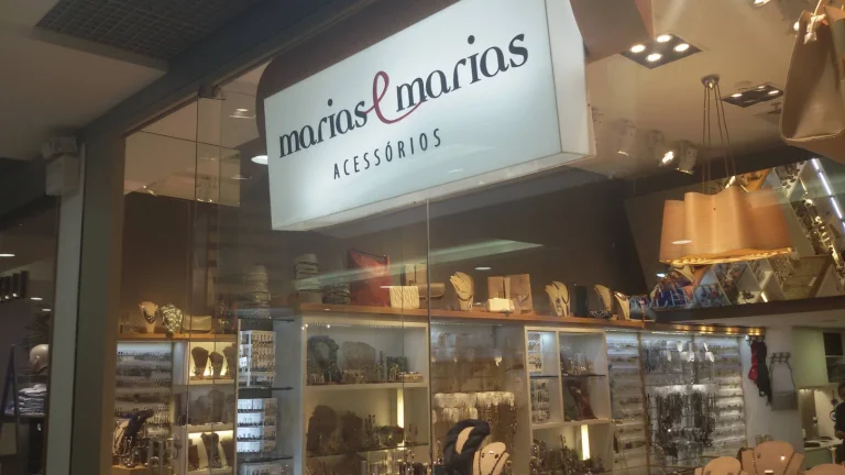 Marias E Marias Acessórios Abre Vagas Para Operadora De Caixa E Vendedora No Shopping Tijuca 14 Marias E Marias Acessórios, Loja,