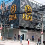 Real Supermercados, Loja, Pessoas, Carro,