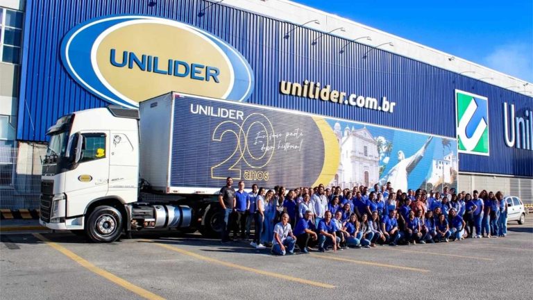 Unilider Distribuidora, Sede, Funcionários, Caminhão,