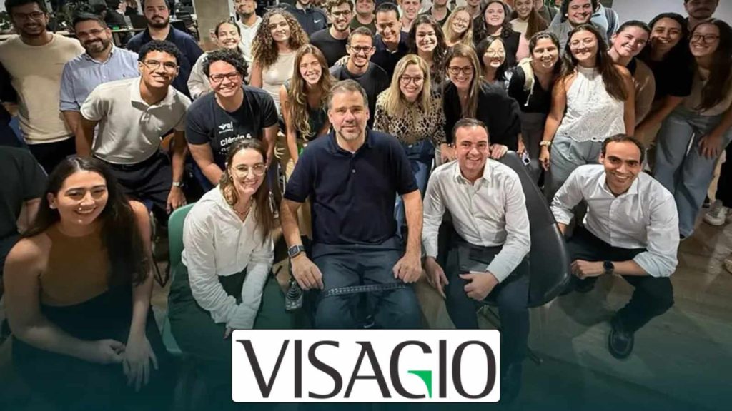 Visagio Abre Vagas Para Profissional De Consultoria, Gestão De Negócios, Data Science E Estágio No Rj 1 Visagio, Funcionários, Logotipo,