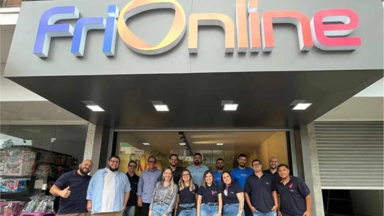 Fri On Line Divulga Vagas Para Atendente, Agente De Rede, Técnico De Segurança E Analista Em Nova Friburgo Rj 17 Fri On Line, Funcionários,