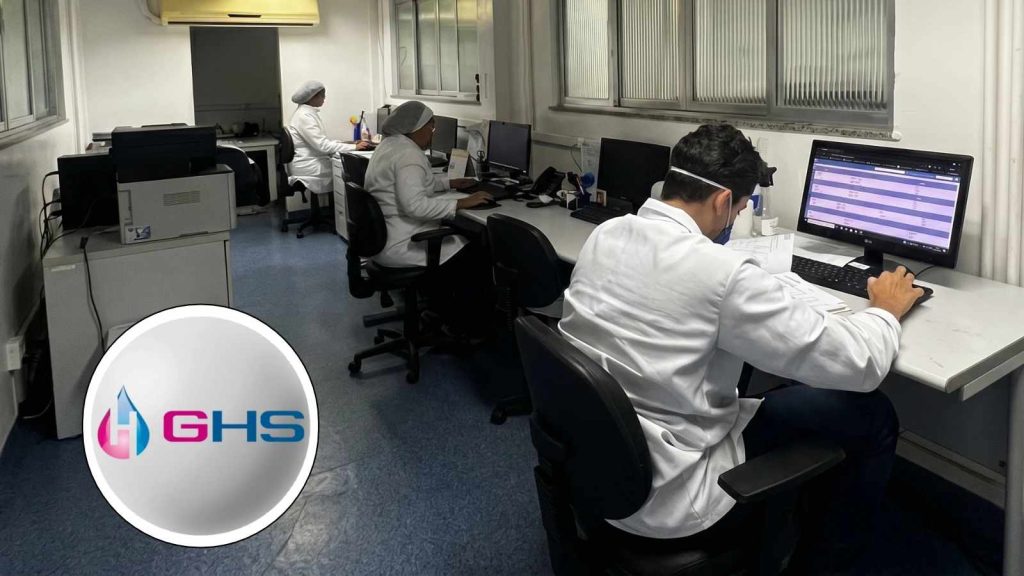 Ghs Brasil Está Com Vagas Para Auxiliar De Serviços Gerais, Técnico De Segurança E Supervisor No Rj 1 Ghs Brasil, Logotipo, Funcionários, Laboratório,