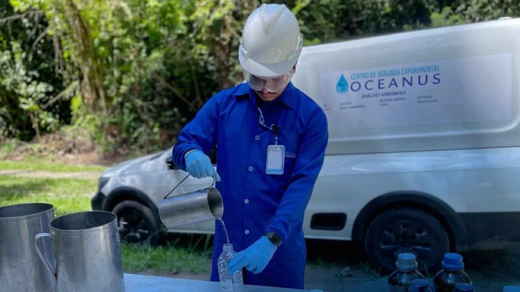 Oceanus Biologia, Funcionário, Carro,