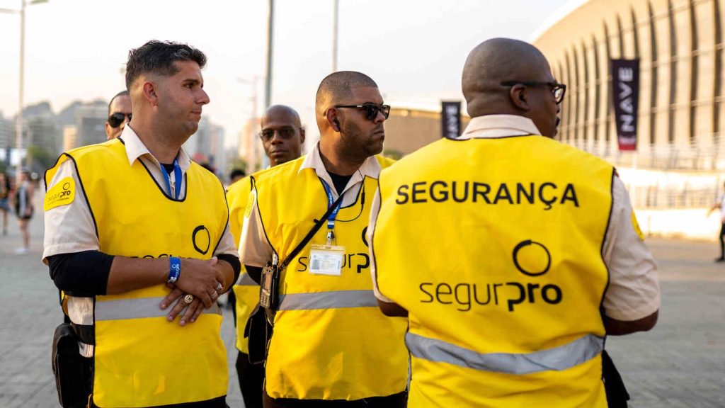 Segurpro Abre 2.500 Vagas De Segurança Para O Rock In Rio: Diária De R$ 196,49 1 Vagas