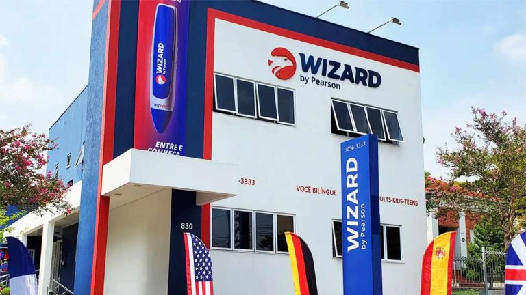 Wizard Idiomas Abre Vagas Para Professor De Inglês No Rj; Contato Por Whatsapp 17 Wizard Idiomas, Escola,
