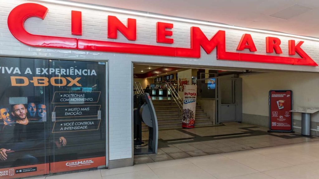 Cinemark, Cinema, Entrada, Letreiro, Cartazes,