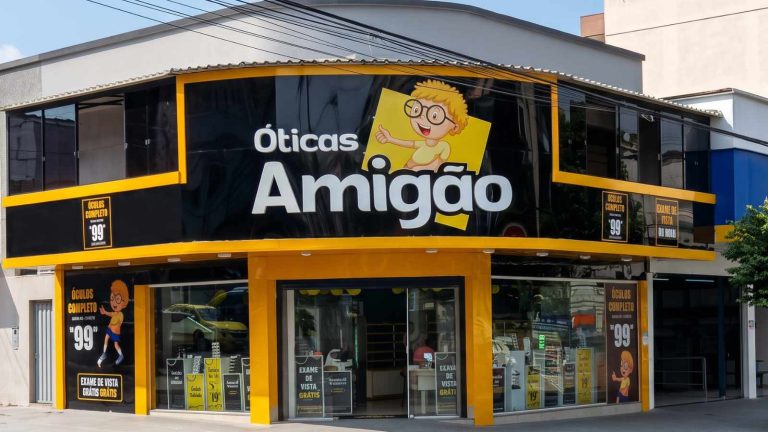 Óticas Amigão Oferece Vagas Para Vendedor No Rj 14 Óticas Amigão, Loja,