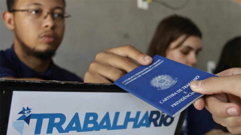 Trabalha Rio Realiza Atendimento Na Ilha Do Governador Rj Nesta Terça-Feira, 07/07; Confira Detalhes 16 Trabalha Rio, Pessoas,