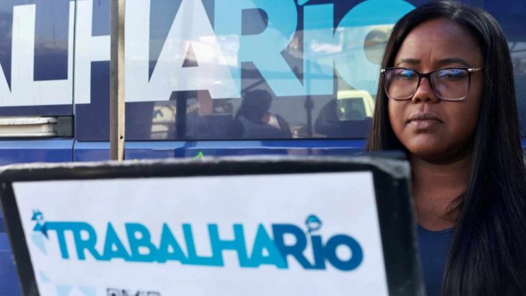 Trabalha Rio Atenderá Em Acari Rj Para Cadastro De Currículos Nesta Terça (07/07); Saiba Mais 17 Trabalha Rio, Pessoas,