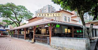 Restaurante Brewteco, letreiro,
